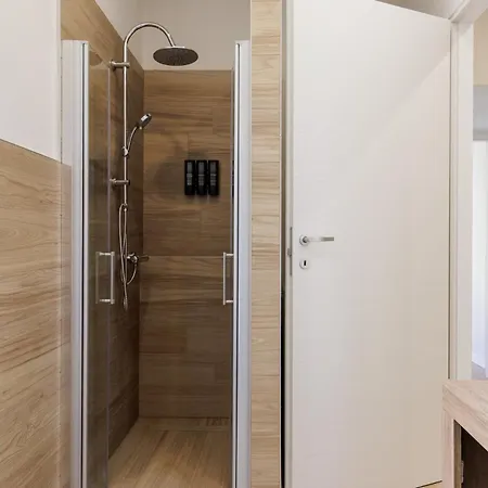 Casa Valentina - Wifi Train Station Parking Appartement Modena