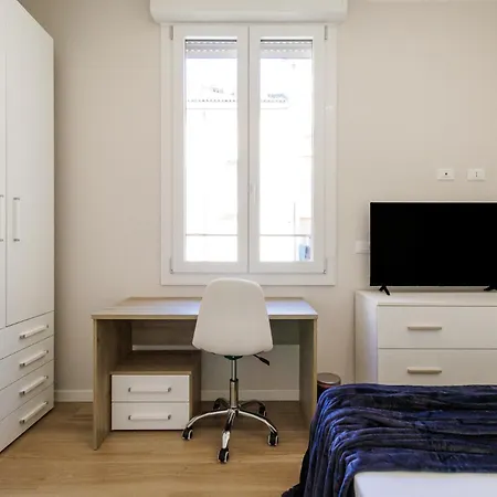 Casa Valentina - Wifi Train Station Parking Modena