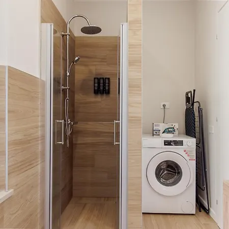 Διαμέρισμα Casa Valentina - Wifi Train Station Parking Μόντενα